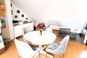 Dachgeschosswohnung mit Wohlfühlgarantie, schön gestalteten Bädern und einem Stellplatz. – Die vollständige Adresse der Immobilie erhältst du vom Anbieter., 47229 Friemersheim, Duisburg – Vorschaubild 4