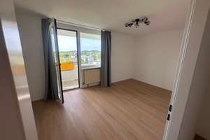 Traumhafte 3-Zimmer-Wohnung mit Einbauküche, Balkon & Duplex zu vermieten – Magdeburger Straße 2, 78467 Fürstenberg, Konstanz – Vorschaubild 2