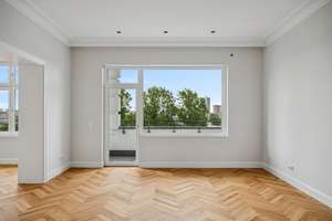 Rheintraum in erster Reihe. – Die vollständige Adresse der Immobilie erhältst du vom Anbieter., 40545 Oberkassel, Düsseldorf – Vorschaubild 2