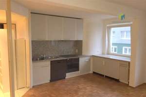 Modernisierte Wohnung im 1. Stockwerk
