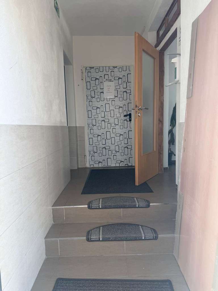 Immobilie in Bad Camberg - Wohn- & Gastronomieobjekt mit Ausbaureserve - Bild 1