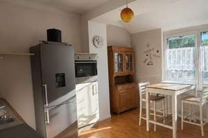 Lebendiges Viertel: 3-Zimmer-Wohnung in Essen-Bergerhausen – Rellinghauser Straße 288, 45136 Bergerhausen, Essen – Vorschaubild 3