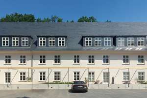 3 Zimmer mit Galerie- Maisonnette mit Aufzug, EBK, Fussbodenh. Naturstein, 2 Bäder! – Stieglitzring 1D, 38642 Goslar – Vorschaubild 3