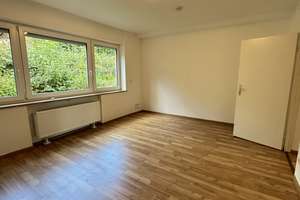 Aufgeteiltes Mehrfamilienhaus mit traumhaftem Garten und 
4 Stellplätze in Stuttgart-Feuerbach!!! – Die vollständige Adresse der Immobilie erhältst du vom Anbieter., 70469 Lemberg/Föhrich, Stuttgart – Vorschaubild 37