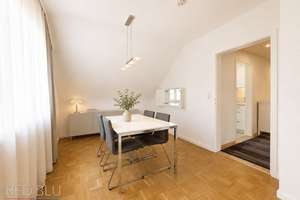 Charmantes Wohnen mit viel Licht, Balkon und Gartenmitbenutzung in der Nähe von Patch & Kelly!!! – Die vollständige Adresse der Immobilie erhältst du vom Anbieter., 70563 Höhenrand, Stuttgart – Vorschaubild 4
