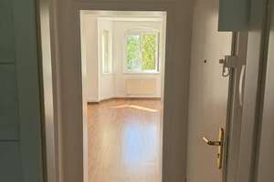 PROVISIONSFREI & BEZUGSFREI: Licht-2-Zimmer-Wohnung mit Balkon ins Grüne – Nah am Wasser & Altstadt – 12557 Köpenick, Berlin – Vorschaubild 11