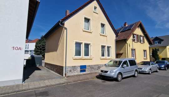 Bild von Kleines Wohlfühl-Zuhause mit mediterranem Traumgarten in Dreieichenhain