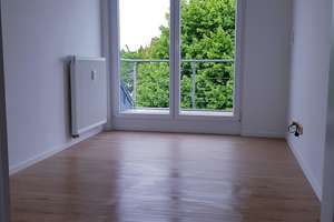 Sonnige 3,5-Zimmer-Wohnung mit Balkon, Einbauküche & Stellplatz in ruhiger Lage – Egerländer Str. 23, 73527 Schwäbisch Gmünd – Vorschaubild 10