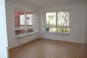 Ruhige naturnahe 2-Zimmer-Wohnung in Suttgart-Riedenberg – Die vollständige Adresse der Immobilie erhältst du vom Anbieter., 70619 Riedenberg, Stuttgart – Vorschaubild 5