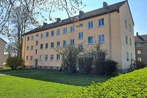 ***Tolle 2-Zimmerwohnung im EG ruhig gelegen mit Vinylboden und Balkon***