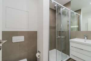 Hochwertiger Wohnkomfort – Moderne 3,5-Zimmer-Wohnung mit Balkon – Die vollständige Adresse der Immobilie erhältst du vom Anbieter., 12459 Oberschöneweide, Berlin – Vorschaubild 6