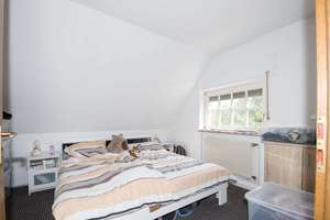 KR-Hüls: tolles 2FH mit schönem Garten, Keller und Garage – Die vollständige Adresse der Immobilie erhältst du vom Anbieter., 47839 Hüls, Krefeld – Vorschaubild 23
