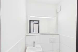Lichtdurchflutete Dachgeschoss-Maisonettewohnung in einer ruhigen Anliegerstraße in Köln-Junkersdorf – Die vollständige Adresse der Immobilie erhältst du vom Anbieter., 50858 Junkersdorf, Köln – Vorschaubild 6