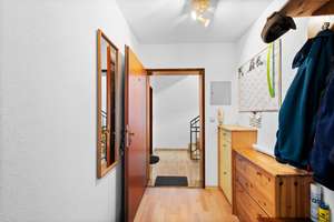 Charmante 2-Zimmer-Wohnung in attraktiver Lage von Neutraubling – Die vollständige Adresse der Immobilie erhältst du vom Anbieter., 93073 Neutraubling – Vorschaubild 2