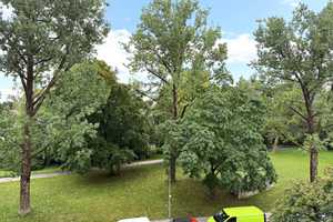Großzügiges gut geschnittenes Apartment mit Balkon in grüner und ruhiger Lage in der Parkstadt Solln – München – Vorschaubild 7
