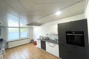 Preiswertes 5-Zimmer-Reihenendhaus mit moderner Innenausstattung und EBK in Lehrte – Hannover (Kreis) – Vorschaubild 4