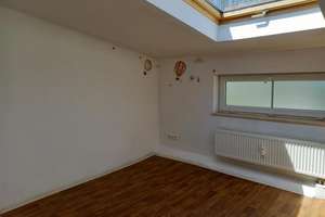 Sehr schöne und besondere helle DG-Wohnung mit Balkon – Niederberger Höhe 28, 56077 Niederberg, Koblenz – Vorschaubild 14