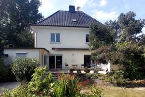 modernisierte Gartenwohnung (inkl. Atelier, Hobbyraum o.ä.) für 2 -3 Pers.