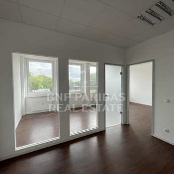 Modernisierte Büroetagen in Neuehrenfeld