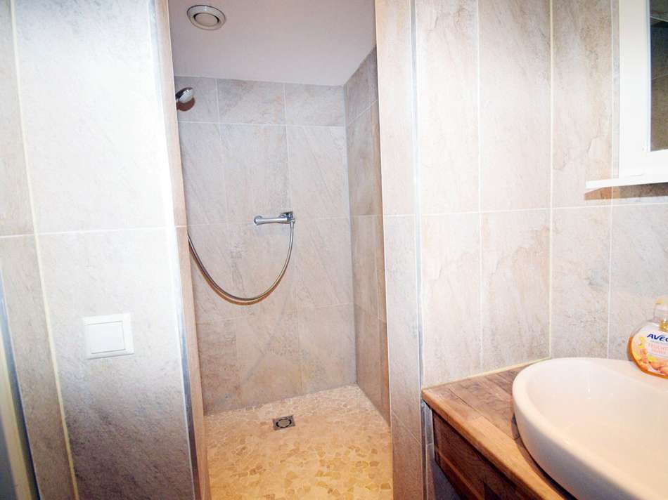 Dusche