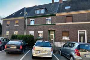  Reihenmittelhaus mit großem Garten & viel Potenzial – Krefeld – Vorschaubild 2