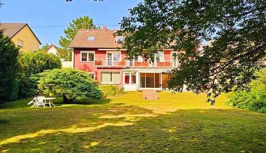 Bild von Familienanwesen mit Einliegerwohnung, Parkgrundstück & vielfältigen Nutzungsmöglichkeiten