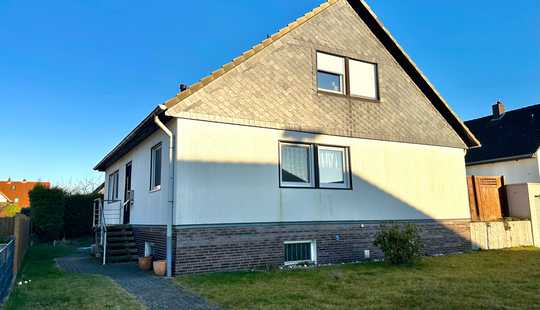 Bild von Einfamilienhaus auf einem wunderschönen Grundstück in ruhiger Wohnlage von Garbsen-Horst!