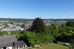 ***Traumhafte Aussicht! Wohnhaus mit großem Garten in ruhiger Wohnlage, direkt in Erbach*** – Odenwaldkreis – Vorschaubild 25