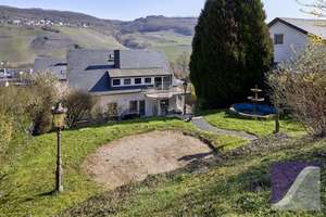 Bernkastel-Kues: Besonderes Anwesen mit parkähnlichem Garten – Die vollständige Adresse der Immobilie erhältst du vom Anbieter., 54470 Bernkastel-Kues – Vorschaubild 11