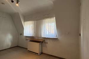 Gepflegtes Zweifamilienhaus im ruhigen Stadtteil von Fellbach – Die vollständige Adresse der Immobilie erhältst du vom Anbieter., 70734 Fellbach – Vorschaubild 20