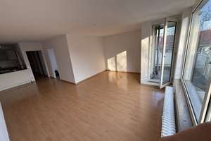 Gepflegte 2-Zi-Whg mit Balkon und Weitblick in Toplage S-West –Hasenbergsteige – Die vollständige Adresse der Immobilie erhältst du vom Anbieter., 70178 Rotebühl, Stuttgart – Vorschaubild 4