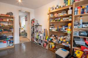 DIETZ: Einfamilienhaus mit Innenhof, kleinem Nebengebäude und Garage in Schaafheim - Radheim. – Die vollständige Adresse der Immobilie erhältst du vom Anbieter., 64850 Schaafheim – Vorschaubild 7