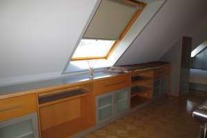 Klimatisierte Maisonette, möbliert, mit Dachterrasse, Garten & Stellplatz – Liedberger Weg 33, 40547 Lörick, Düsseldorf – Vorschaubild 16