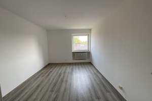 Helle 3 Zimmer Wohnung mit Südbalkon in Bremerhaven-Surheide – Carsten-Lücken-Straße 137, 27574 Surheide, Bremerhaven – Vorschaubild 8