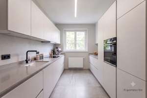 Unsanierte helle 3-Zi-Altbauwohnung mit Wintergarten in Schöneberg mit viel Potenzial – Rubensstrasse 7, 12159 Schöneberg, Berlin – Vorschaubild 24