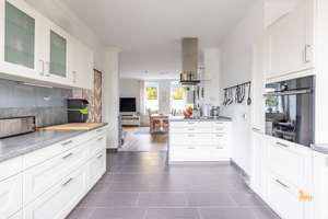 Familienfreundliches Traumhaus in bester Lage von Twistringen – energetisch saniert & provisionsfrei – Die vollständige Adresse der Immobilie erhältst du vom Anbieter., 27239 Twistringen – Vorschaubild 2