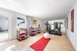 Wohntraum mit Privatsphäre: Exklusives Anwesen mit Indoor-Pool und Panoramagarten – Die vollständige Adresse der Immobilie erhältst du vom Anbieter., 85598 Vaterstetten – Vorschaubild 24
