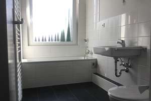 Ihre neue Wohnung: günstig geschnittene 3-Zimmer-Wohnung – Am Stadion 45, 33689 Sennestadt, Bielefeld – Vorschaubild 4