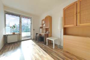 Familienfreundliches Reihenmittelhaus mit Sonnenbalkon und ausgebautem Dachgeschoss – Die vollständige Adresse der Immobilie erhältst du vom Anbieter., 22457 Schnelsen, Hamburg – Vorschaubild 12