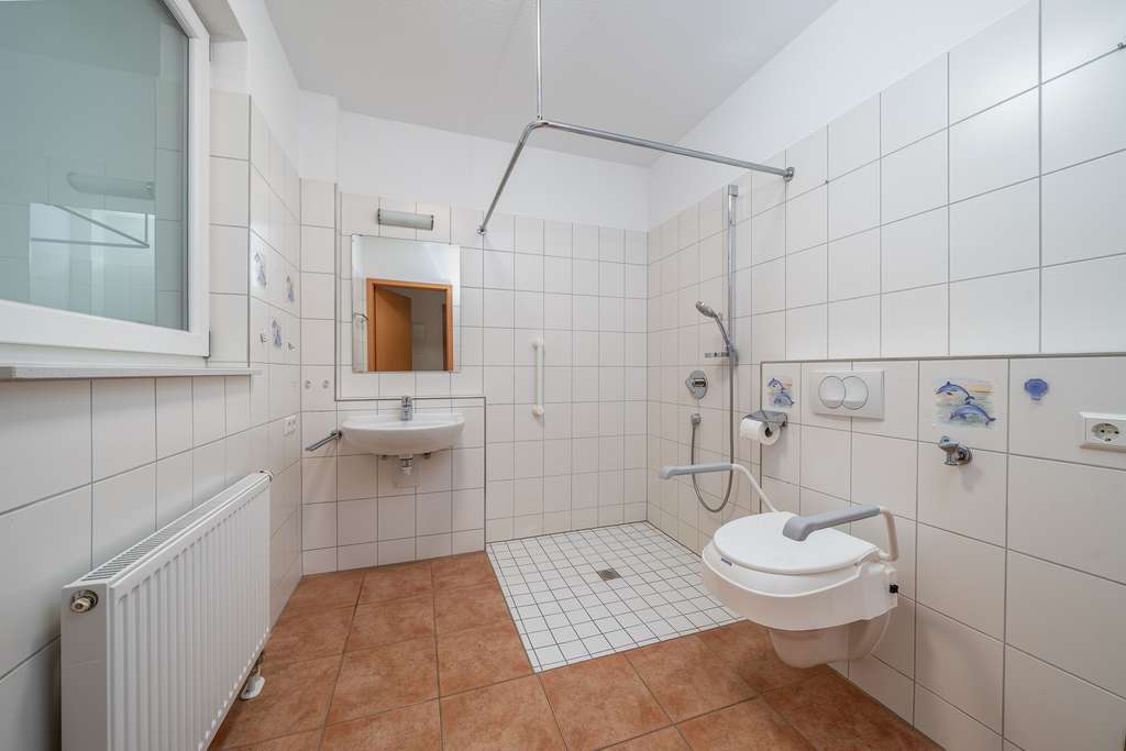 Immobilie in Unterkirnach - Betreutes Wohnen: 2 Zimmer, Erdgeschoss - Bild 2