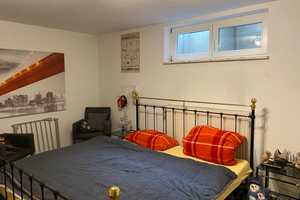 Stilvolles, gepflegtes 4-Zimmer-Reihenhaus mit EBK in Eichenau – Herbststraße 34a, 82223 Fürstenfeldbruck (Kreis) – Vorschaubild 12