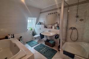 3-Zimmer-Dachgeschosswohnung im stilvollen, denkmalgeschützten Altbau – Hagelkreuzstraße 2, 41061 Am Wasserturm, Mönchengladbach – Vorschaubild 6