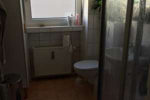 **Gepflegte 4-Zimmer-Wohnung mit 123 m², Einbauküche, Balkon & direkter Feldrandlage** – Eschenstraße 3, 65205 Nordenstadt, Wiesbaden – Vorschaubild 9
