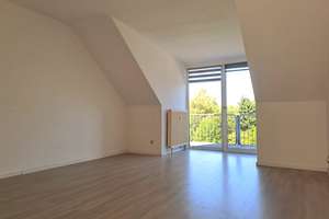 WBS erforderlich! Gemütliche Dachgeschosswohnung mit Balkon und Blick ins Grüne – Am Lakenbruch 44, 44793 Hordel, Bochum – Vorschaubild 4