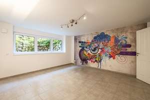 Hochwertige Rotklinkervilla Bj. 2017 (KfW 55) auf sonnigem Grundstück. – Die vollständige Adresse der Immobilie erhältst du vom Anbieter., 22359 Volksdorf, Hamburg – Vorschaubild 18