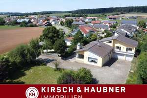 Stilvoller Wohntraum - 
Großzügig Wohnen & Arbeiten & Leben!
  Breitenbrunn - Gimpertshausen – Die vollständige Adresse der Immobilie erhältst du vom Anbieter., 92363 Breitenbrunn – Vorschaubild 1