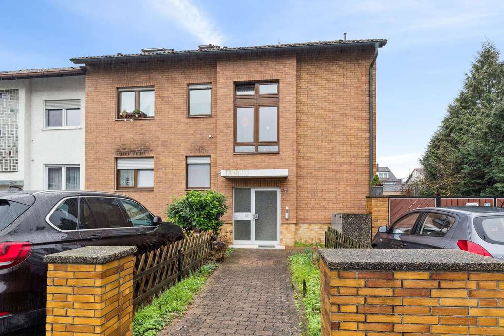 Immobilie in Stutensee - Vermietetes Mehrfamilienhaus Stutensee – sichere Kapitalanlage mit Ausbau & Entwicklung - Bild 2