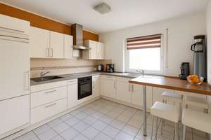 6qm WG-Zimmer, 290€, zentral, modern, voll möbliert, hell, saniert, ruhig, hochwertig, ausgestattet – Ludmillastraße 30, 84034 Nikola, Landshut – Vorschaubild 4