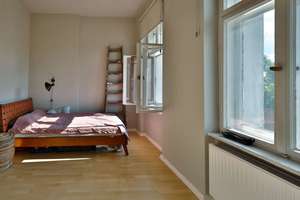 Property thumbnail 6