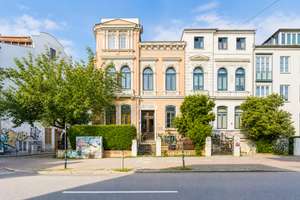 BEL ÉTAGE WOHNUNG IN BEEINDRUCKENDER GRÜNDERZEITVILLA – Die vollständige Adresse der Immobilie erhältst du vom Anbieter., 28203 Steintor, Bremen – Vorschaubild 13